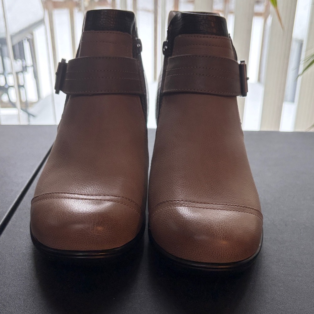 Bioheels Brown Ankle Boots with Buckle Size 9 X-Wide